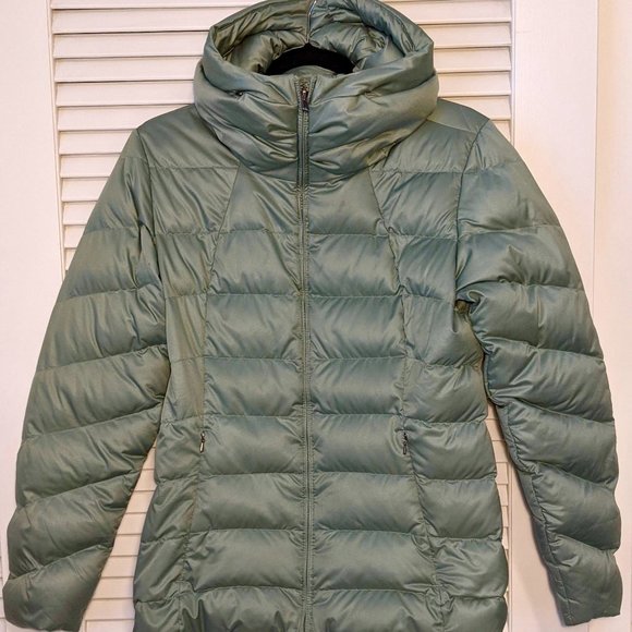 Patagonia Jackets & Blazers - Patagonia Hooded Puffer Jacket, Light Grey-Blue, Size M